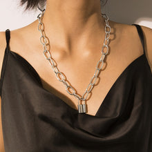Load image into Gallery viewer, Multilayer Crystal Pendant Choker
