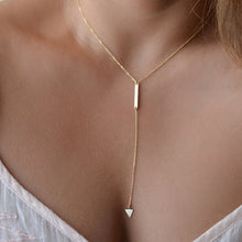 Load image into Gallery viewer, Multilayer Crystal Pendant Choker

